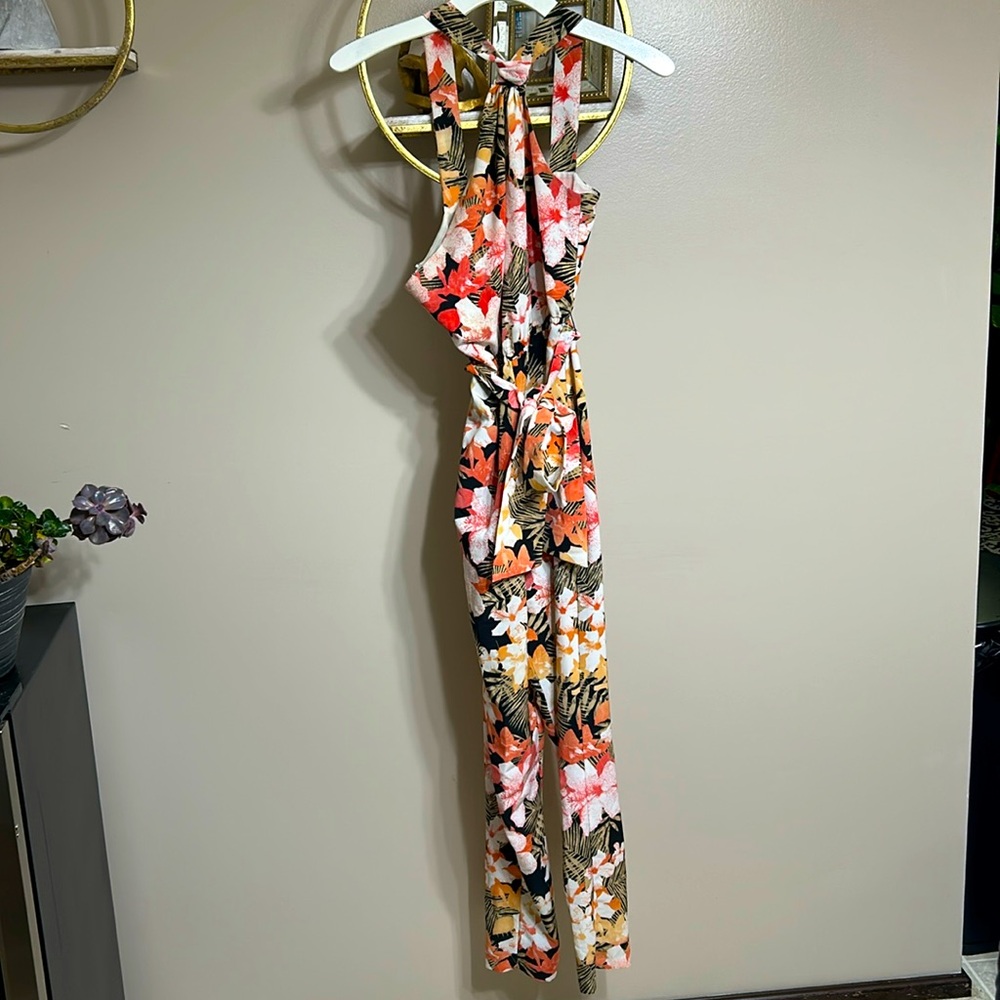 Guess by Marciano flower Jumpsuit. One shoulder